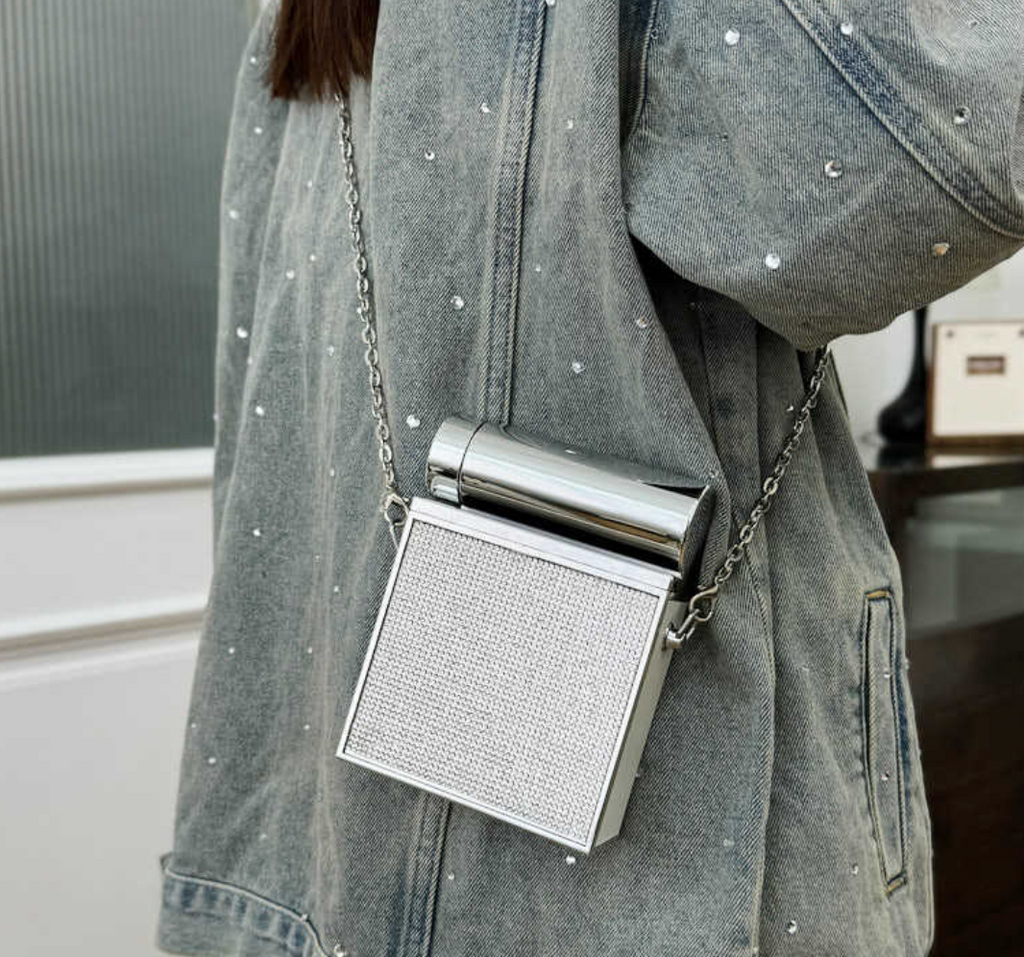 Acrylic Hand Bag With Mirror Inside in White