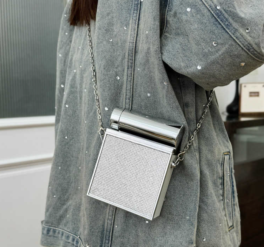 Acrylic Hand Bag With Mirror Inside in White