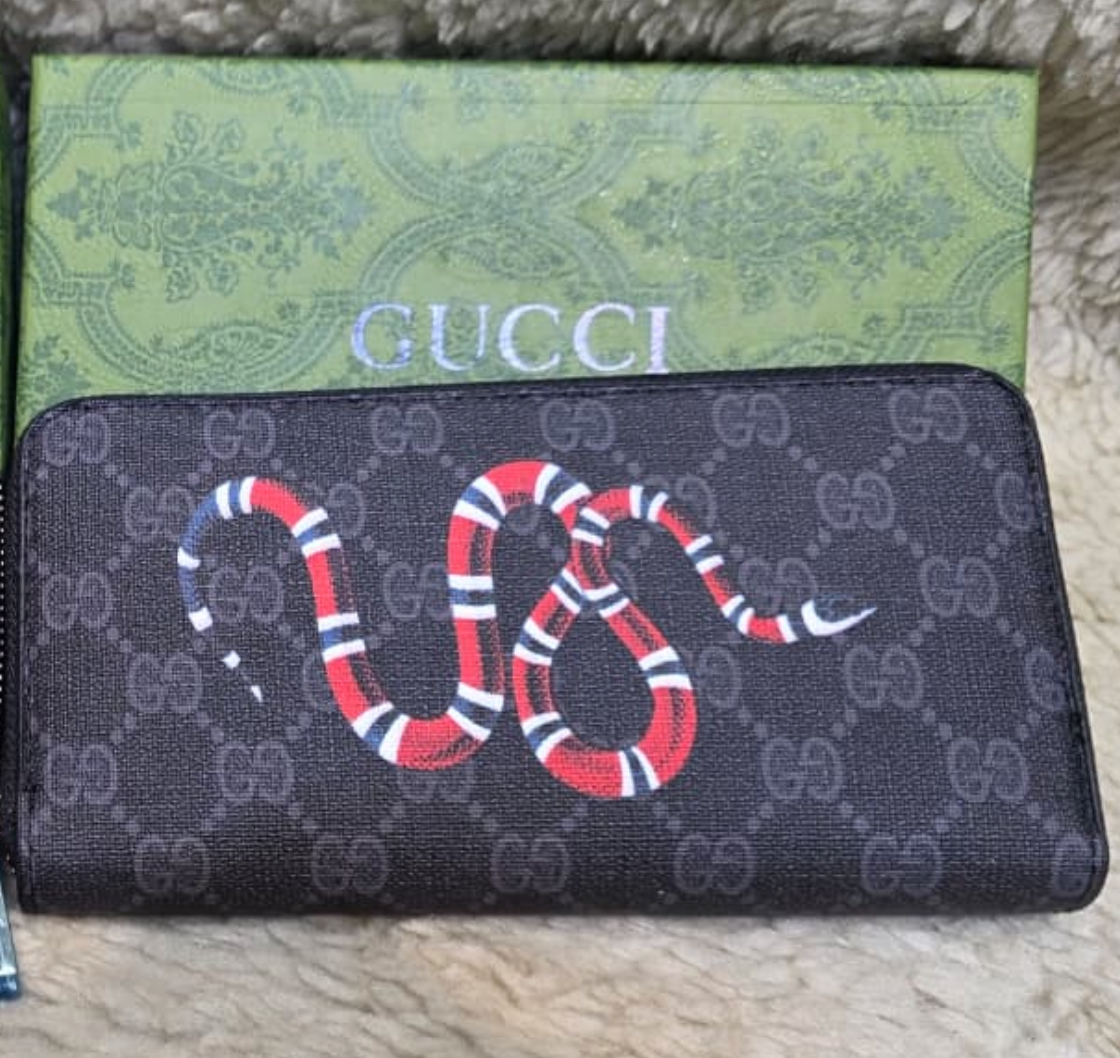 Gucci Kingsnake Print GG Supreme zip-around long wallet in Navy Blue