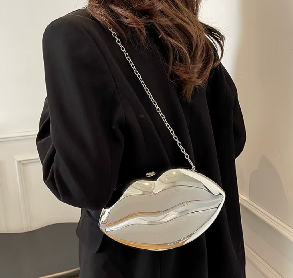 Lips Shaped Metal Hand Bag in Silver