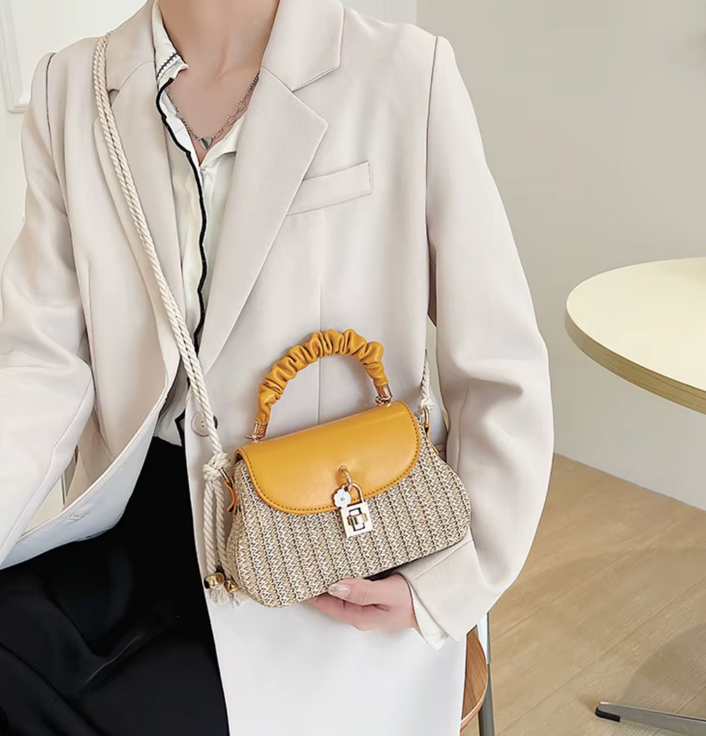 Straw Bag Rattan Women Shoulder Bag in Yellow